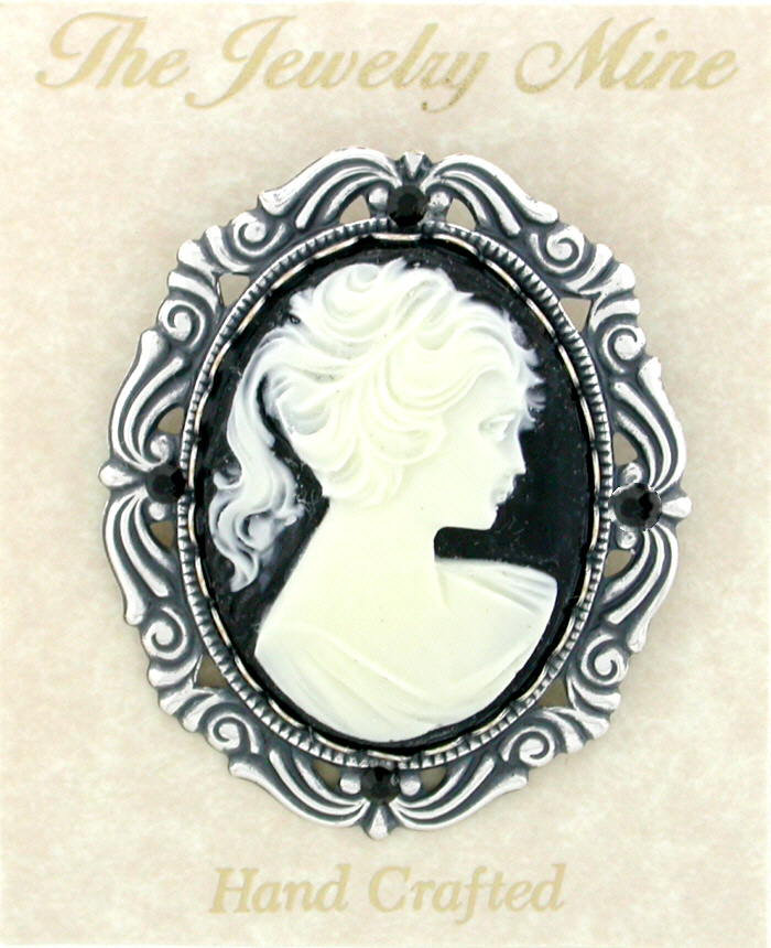 Vintage Reproduction Victorian style cameo costume brooch