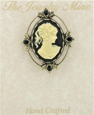 vintage look Victorian style cameo costume brooch