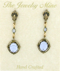 vintage Victorian style crystal fashion earrings